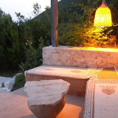 Katsika Villa
